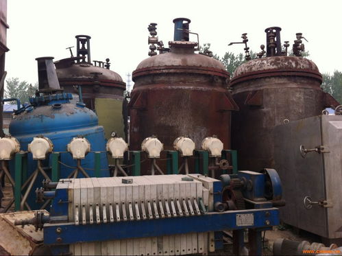 河北地區(qū)二手2000升常壓不銹鋼電加熱反應(yīng)釜與LNG低溫常壓儲罐的綜合優(yōu)勢解析